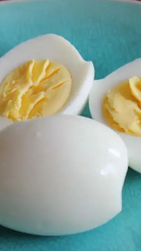 गर्मियों में अंडे खाने से होते हैं ये नुकसान!