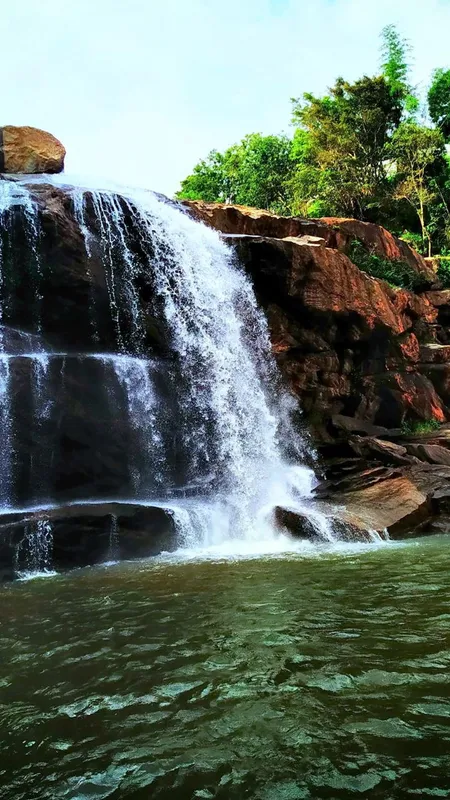 सर्दियों में होगा गर्मियों का एहसास, इन रोमांटिक जगहों की बात है खास