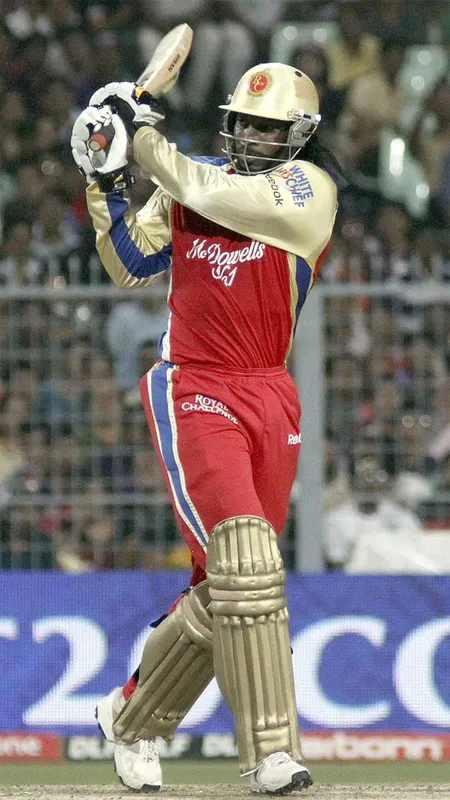 IPL इतिहास में इन बल्लेबाजों ने लगाए हैं सबसे अधिक छक्के, देखें टॉप-10