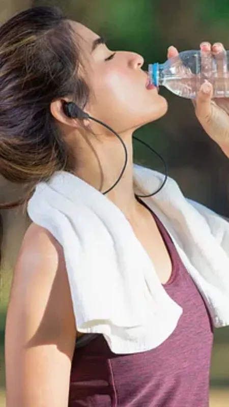 गर्मी में डिहाइड्रेशन से बचने के लिए करें ये उपाय!