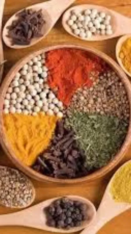 इन मसालों के बिना अधूरे हैं इंडियन क्विज़ीन