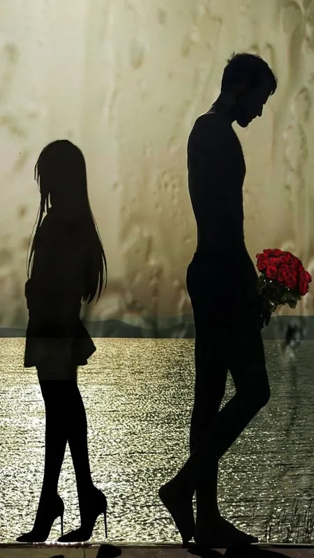 अगर पार्टनर करने लगे ये हरकतें, समझ जाइए होने ही वाला है आपका ब्रेकअप