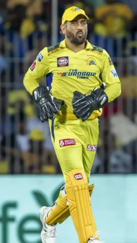 T20 में सबसे ज्यादा स्टंपिंग करने वाले टॉप-10 विकेटकीपर्स की लिस्ट