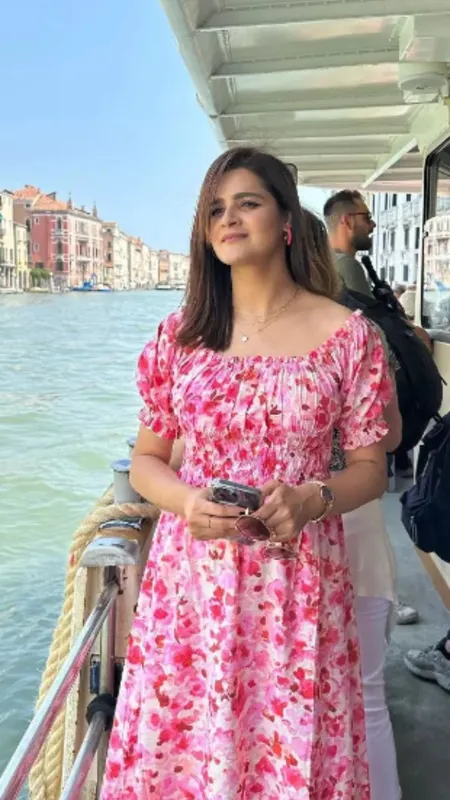 ये हैं भारत की 6 खूबसूरत महिला IAS और IPS अधिकारी