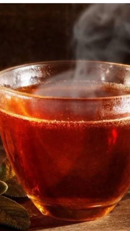 बरसात में बीमारियों से बचने के लिए रोज पीएं ये काढ़ा!