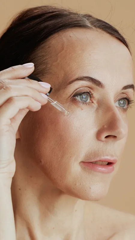 7 Essential Skincare Tips for Women Over 40