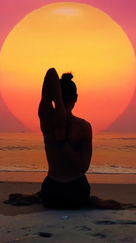 8 Powerful Yoga Asanas to Burn Belly Fat and Boost Digestion