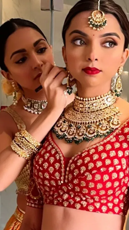 Kiara Advani had a blast at sister Ishita's wedding