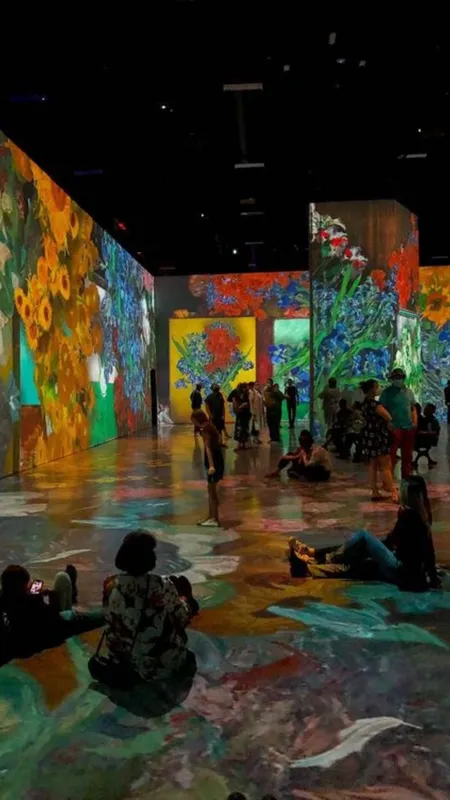 10 Captivating Art Galleries To Explore