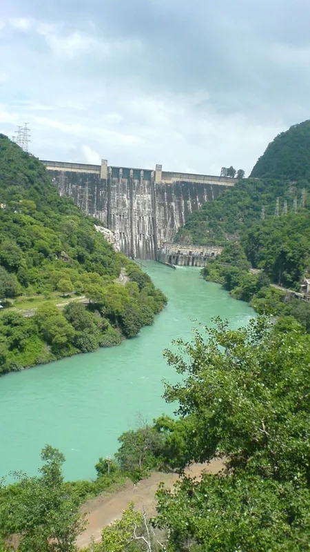 5 Largest Dams in India