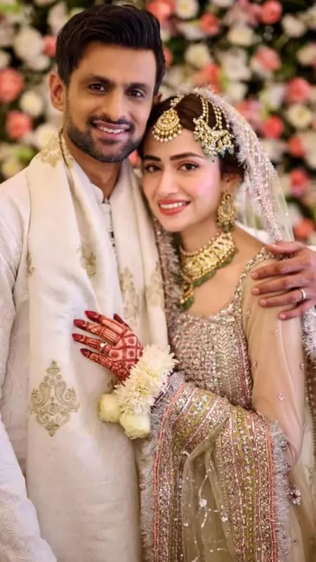 7 Popular shows of Shoaib Malik's new wife Sana Javed