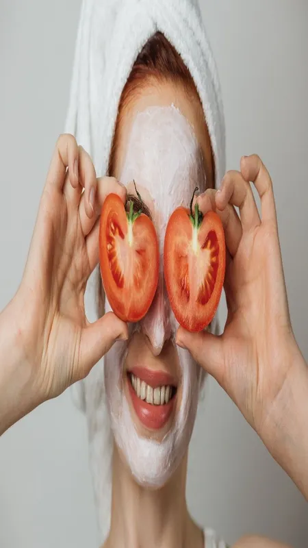 Tomato face pack