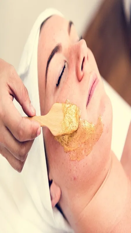 Sandalwood face pack