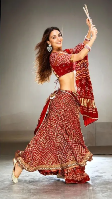 Get Your Ghagra Choli Ready, It's Garba Season!