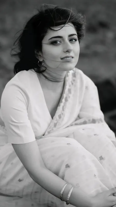 1 RIDDHI DOGRA