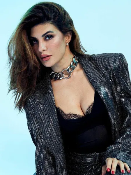 Jacqueline Fernandez Glams Up The #biggboss16 Sets In This Sheer Dress!