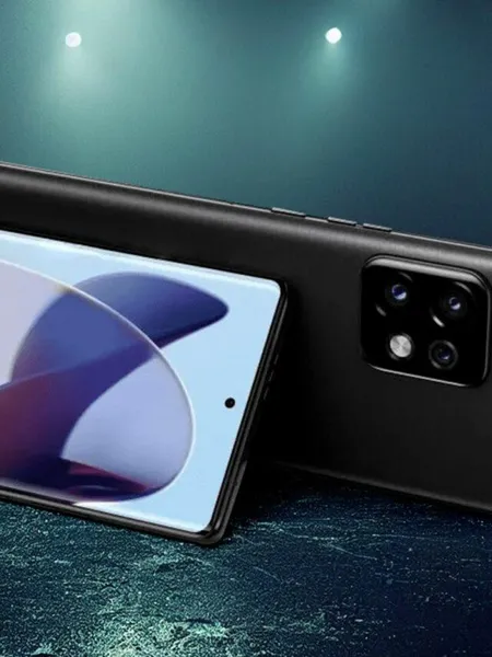 Motorola's first Snapdragon 8 Gen 2 phone has a 165Hz screen,and a crazy low price