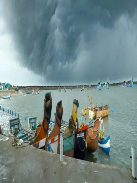 Cyclone Mandous to Hit States in South!!