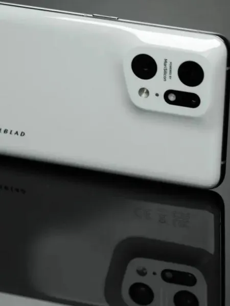Oppo Find X6 Pro coming with three 50MP cameras.
