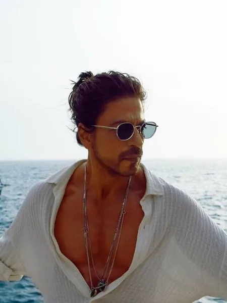 Bollywood King Khan SRK Breaking The Grand Record of 'Pathaan'