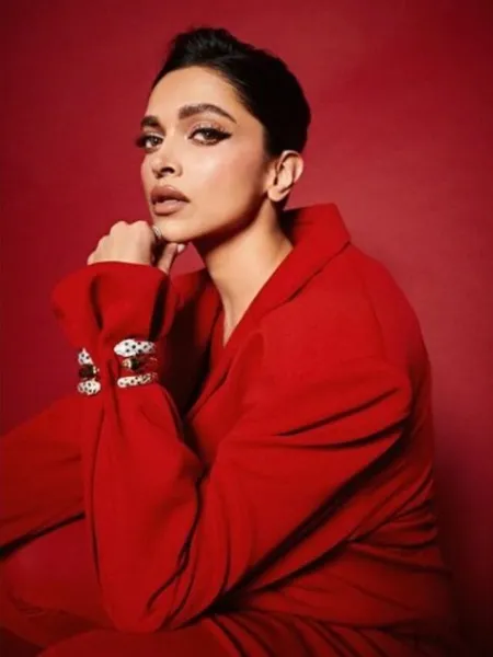 Deepika Padukone rocks stylish airport look after the success of Pathaan