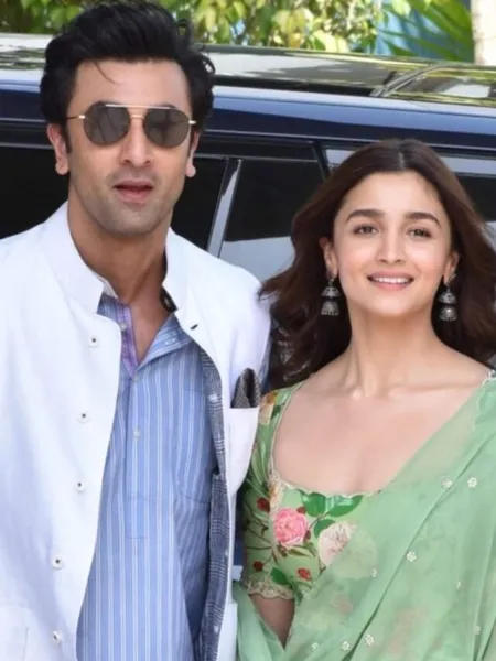 Alia Bhatt's Chic Appearance and Ranbir Kapoor's Valentine's Day Message