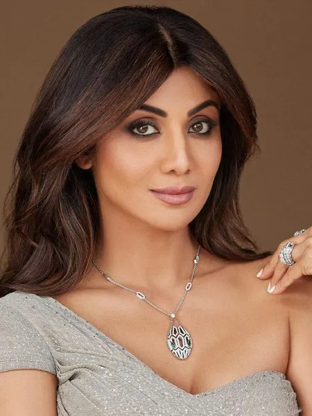 Shilpa Shetty Bollywood actress and fashion icon, attended an event !!