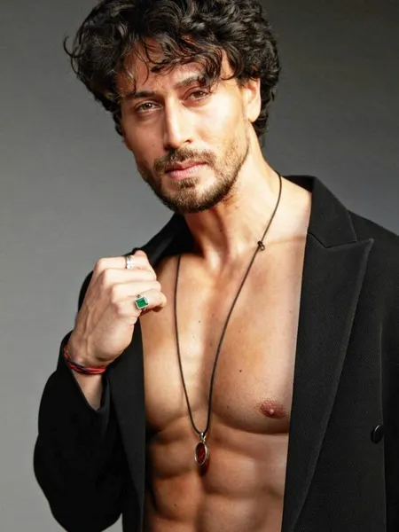 Revisiting Tiger Shroff's Unbelievable Fitness Videos Ahead of His Birthday