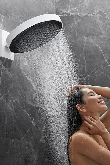 सर्दियों में गर्म पानी से नहाना क्यों नुकसानदेह? जानें 11 खतरे और 9 हेल्दी आदतें