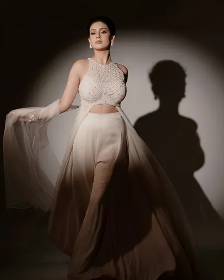 Isha Malviya: Education, Net Worth, and Career Journey