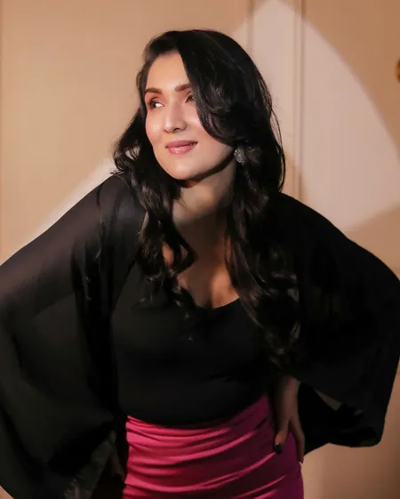 Tina Ahuja: Journey, Education, and Net Worth of Govinda's Daughter