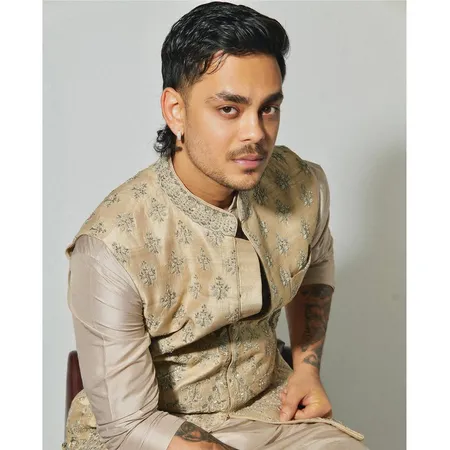 Ishan Kishan: The Power-Packed Wicketkeeper-Batsman of Indian Cricket