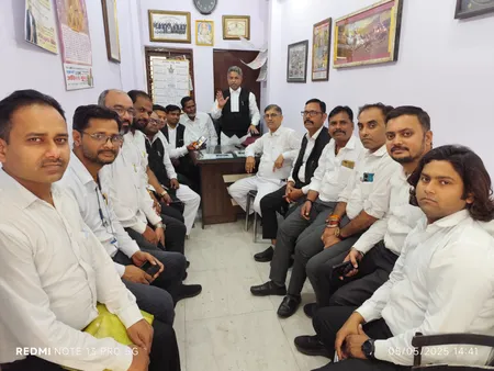 अधिवक्ताओं की बैठक