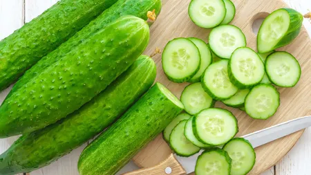 इन 10 चीजों को अपनी डाइट में करें शाम‍िल और गर्मी में रहें healthy