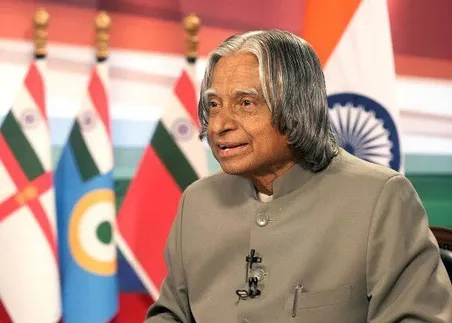APJ Abdul Kalam Birth Anniversary: अखबार बेचने से लेकर मिसाइल मैन बनने तक  का सफर, जानें कुछ रोचक बातें... - Prabhat Khabar