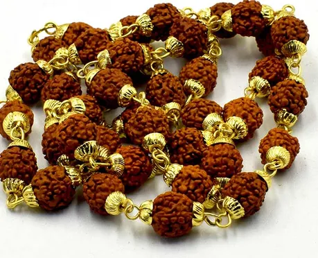 Know The Significance Of Rudraksha Mala In Hindu Religion | know the  significance of rudraksha mala in hindu religion | HerZindagi