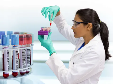 Medical Lab Technician Course,Medical laboratory technician: MLT में खूब  मिलेगा मौका, जानें कैसे बनाएं करियर - know how to make career as medical  laboratory technician - Navbharat Times