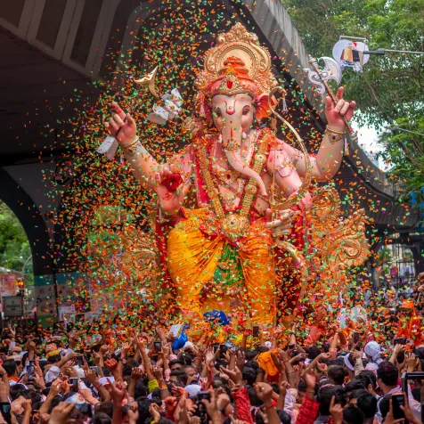 Ganesh Chaturthi 2025: गणपति विसर्जन के पीछे छिपा है जीवन-दर्शन - Bharat  Express Hindi