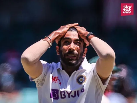 Champions Trophy 2025: Injury Worries Over Jasprit Bumrah, Kuldeep Yadav Delay India's Squad Announcement