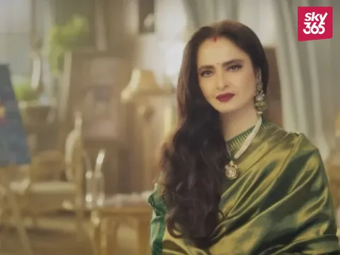 Bollywood Legend Rekha Whopping Fee Revealed for TV Serial Ghum Hai Kisikey Pyaar Meiin Cameo