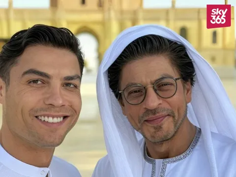 Real of AI? Viral Photos of Shah Rukh Khan and Cristiano Ronaldo at Mecca
