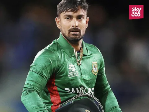 PSL 2025: Karachi Kings' Litton Das Out with Finger Injury