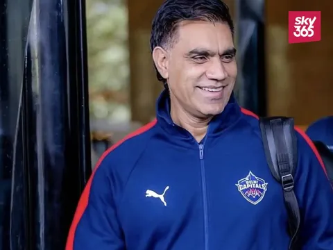 IPL 2025: DC bowling coach Munaf Patel Penalized for Breaching IPL Code of Conduct