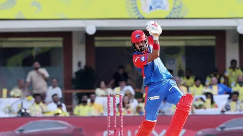 IPL 2025: 3 Teams that will face a major impact due to Overseas players' non-availability