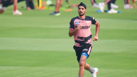 “It will be a bit of a surprise to me” - Ricky Ponting feels Arshdeep Singh should be in playing XI straightaway on England tour