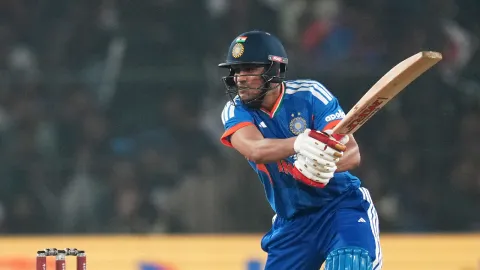 “You saw him struggling even in those eight runs” - Aakash Chopra opens up on Shubman Gill’s 28-run knock in third T20I