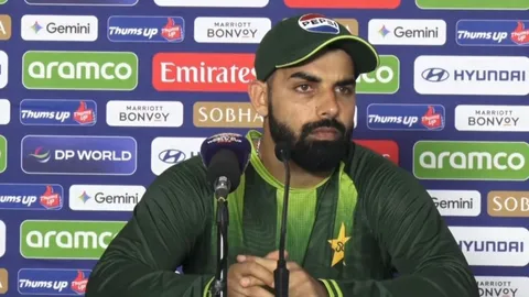 “They have never done anything remarkable against India” - Shadab Khan hits out at former cricketers