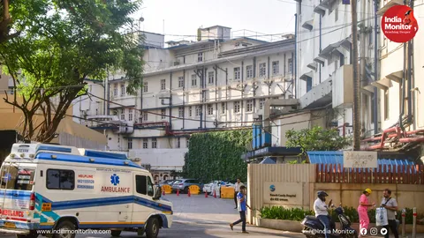 Dharmendra discharged from the hospital; family opts for home treatment: doctor