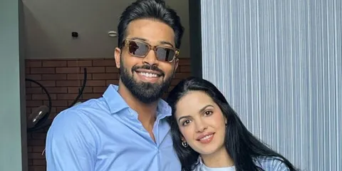 Natasa Stankovic Creates Abuzz Over Internet By Restoring Her Wedding Pic With Hardik Pandya!
