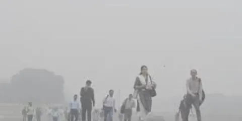New Restrictions In Delhi, Schools Go Online Because Of This!